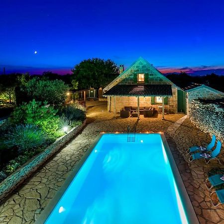 Villa Rural House Mudrinic "Ivini Dvori" Bogatić Exterior foto