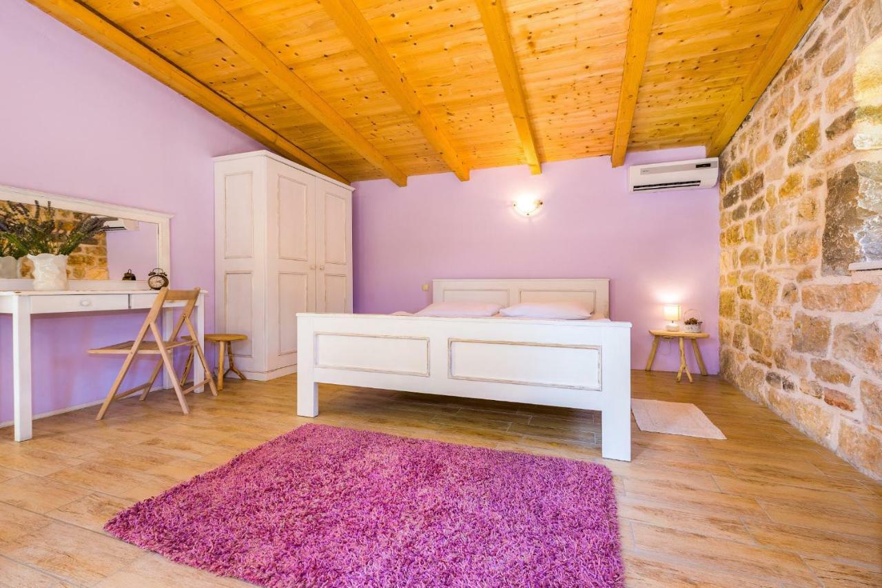 Villa Rural House Mudrinic "Ivini Dvori" Bogatić Exterior foto